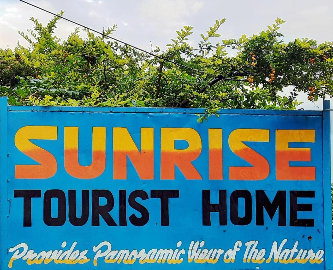 Sunrise Tourist Home Dharamshala Eksteriør bilde